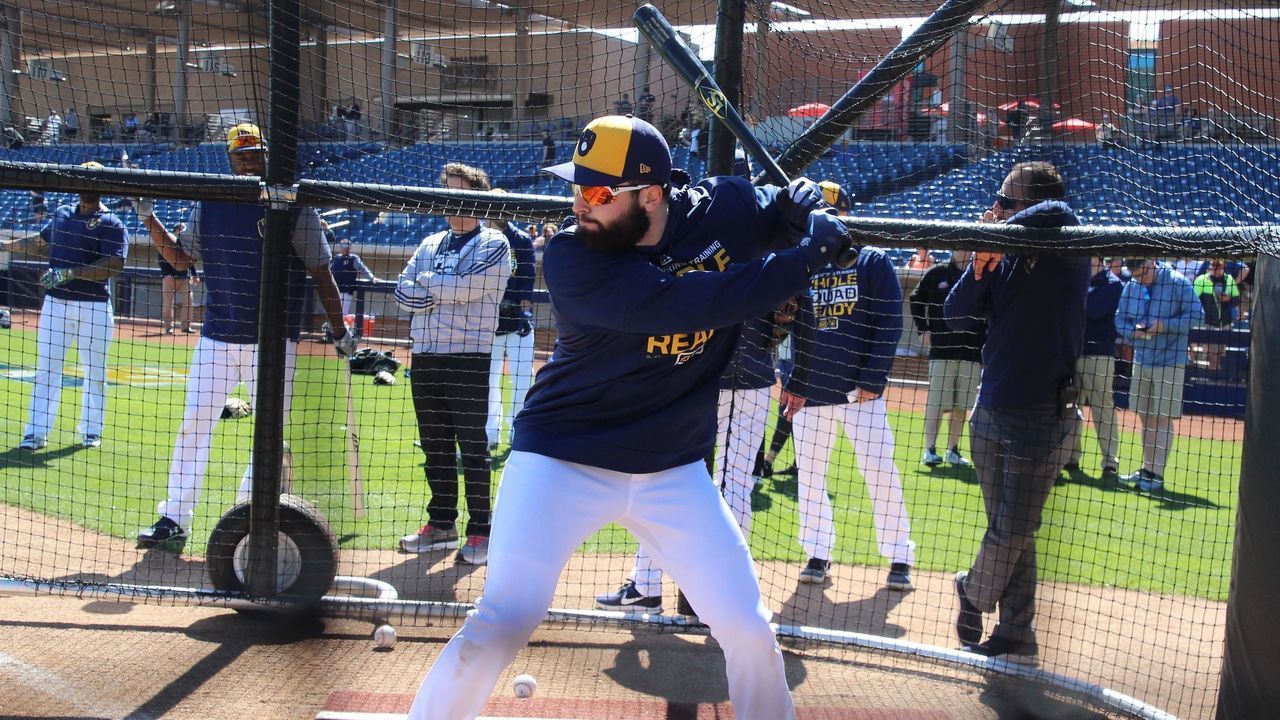 PHOENIX, AZ - MARCH 15: Cleveland Browns quarterback Baker Mayfield takes batting practice with the Brewers before before a spring training game between the San Diego Padres and the Milwaukee Brewers March 15, 2019 at American Family Fields of Phoenix in Phoenix, Arizona.