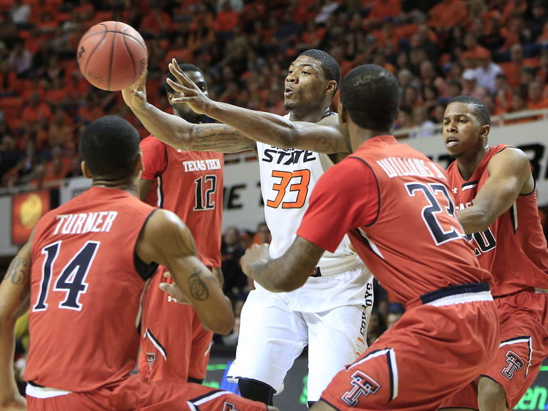 Marcus Smart returns, helping Oklahoma State end losing streak with win