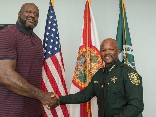 Shaq hired as auxiliary deputy in Florida