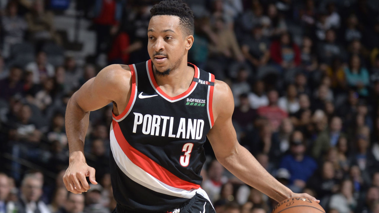 SAN ANTONIO, TX - MARCH 16: CJ McCollum #3 of the Portland Trail Blazers handles the ball against the San Antonio Spurs on March 16, 2019 at the AT&T Center in San Antonio, Texas. Mandatory Copyright Notice: Copyright 2019 NBAE (Photos by Mark Sobhani/NBAE via Getty Images)