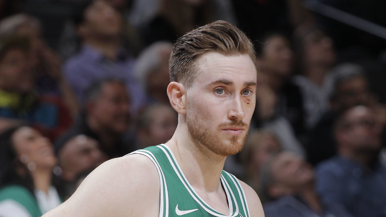 SACRAMENTO, CA - MARCH 6: Gordon Hayward #20 of the Boston Celtics looks on during the game against the Sacramento Kings on March 6, 2019 at Golden 1 Center in Sacramento, California. NOTE TO USER: User expressly acknowledges and agrees that, by downloading and or using this photograph, User is consenting to the terms and conditions of the Getty Images Agreement. Mandatory Copyright Notice: Copyright 2019 NBAE