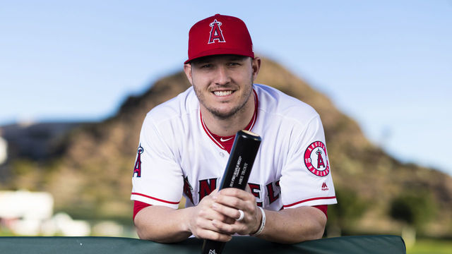 TEMPE, AZ - FEBRUARY 19: Los Angeles Angels outfielder Mike Trout (27) poses for a portrait during the Los Angeles Angels photo day on Tuesday, Feb. 19, 2019 at Tempe Diablo Stadium in Tempe, Ariz.