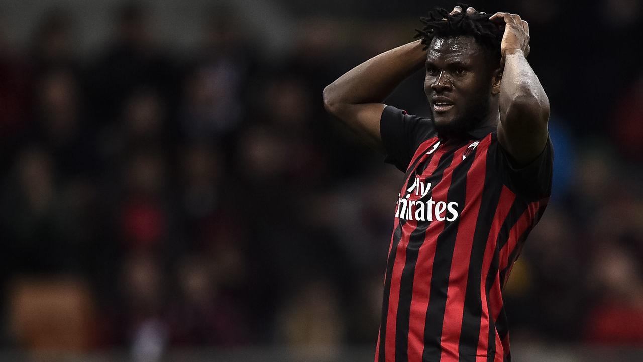STADIO GIUSEPPE MEAZZA, MILAN, ITALY - 2019/03/02: Franck Kessie of AC Milan looks dejected during the Serie A football match between AC Milan and US Sassuolo. AC Milan won 1-0 over US Sassuolo.
