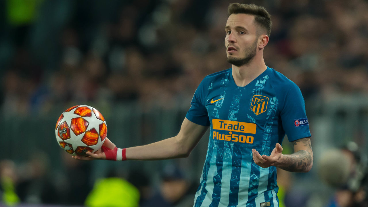 TURIN, ITALY - MARCH 12: Saul Niguez of Club de Atletico Madrid gestures during the UEFA Champions League Round of 16 Second Leg match between Juventus and Club de Atletico Madrid at Allianz Stadium on March 12, 2019 in Turin, Italy.
