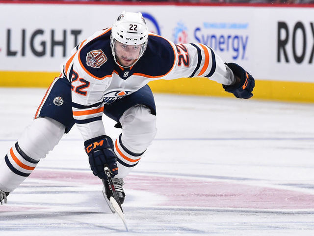 MONTREAL, QC - FEBRUARY 03: Tobias Rieder #22 of the Edmonton Oilers skates after the puck against the Montreal Canadiens during the NHL game at the Bell Centre on February 3, 2019 in Montreal, Quebec, Canada. The Montreal Canadiens defeated the Edmonton Oilers 4-3 in overtime.