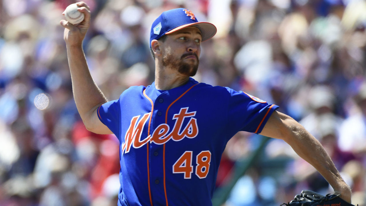 LAKE BUENA VISTA, FLORIDA - MARCH 23: Jacob deGrom #48 of the New York Mets throws a pitch in the second inning against the Atlanta Braves during a spring training game at Champion stadium on March 23, 2019 in Lake Buena Vista, Florida.