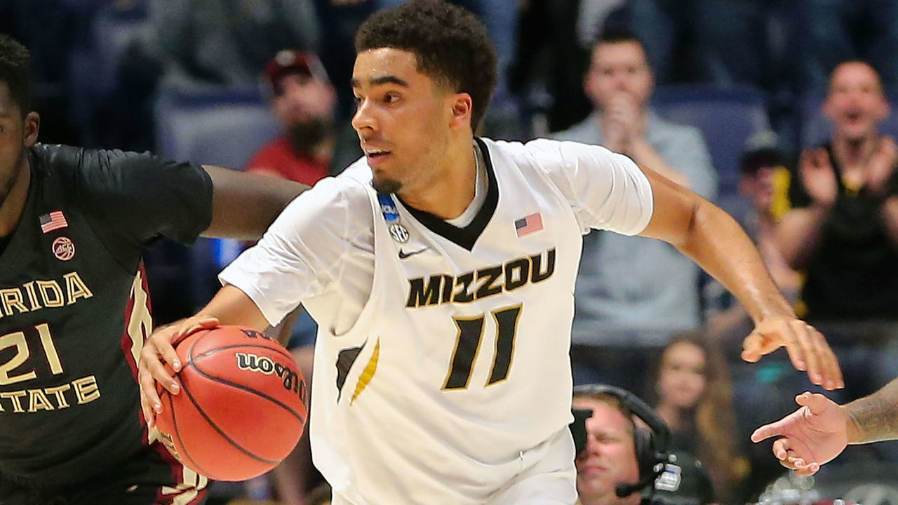 NASHVILLE, TN - MARCH 16: Jontay Porter #11 of the Missouri Tigers plays against the Florida State Seminoles during the first round of the 2018 NCAA Men's Basketball Tournament at Bridgestone Arena on March 16, 2018 in Nashville, Tennessee.