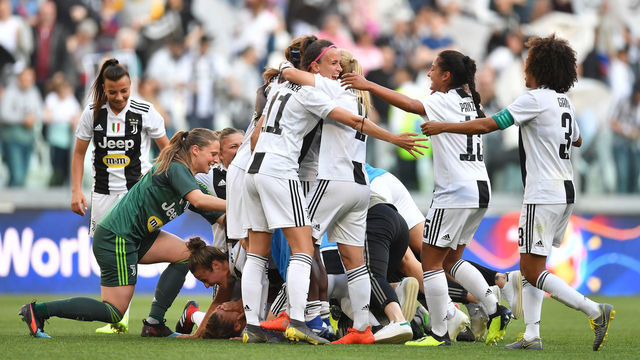 TURIN, ITALY - MARCH 24: Players of Juventus FC Women celebrate victory at the end of the Women Serie A match between Juventus Women and Fiorentina Women at Allianz Stadium on March 24, 2019 in Turin, Italy.