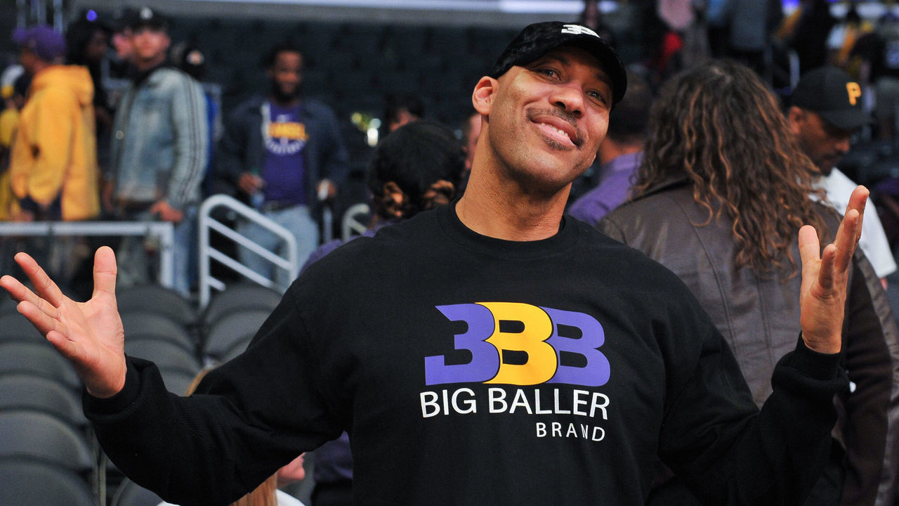 LOS ANGELES, CALIFORNIA - NOVEMBER 07: LaVar Ball attends a basketball game between the Los Angeles Lakers and and the Minnesota Timberwolves at Staples Center on November 07, 2018 in Los Angeles, California.