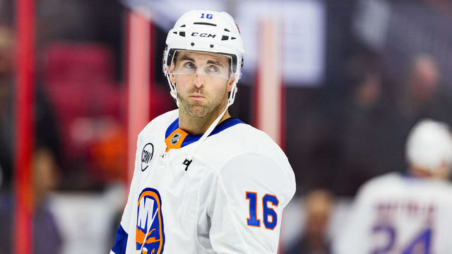 OTTAWA, ON - MARCH 07: New York Islanders Left Wing Andrew Ladd (16) during warm-up before National Hockey League action between the New York Islanders and Ottawa Senators on March 7, 2019, at Canadian Tire Centre in Ottawa, ON, Canada.