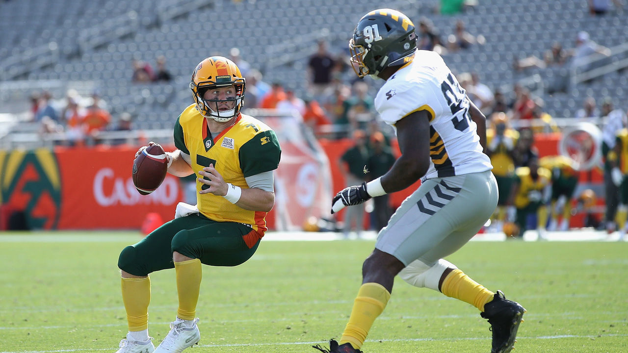 TEMPE, ARIZONA - MARCH 24: John Wolford #7 of the Arizona Hotshots drops back to pass against the San Diego Fleet during the AAF game at Sun Devil Stadium on March 24, 2019 in Tempe, Arizona. The Hotshots defeated the Fleet 32-15.