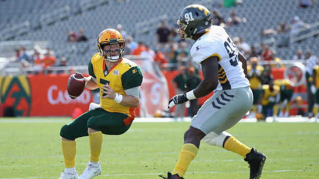 TEMPE, ARIZONA - MARCH 24: John Wolford #7 of the Arizona Hotshots drops back to pass against the San Diego Fleet during the AAF game at Sun Devil Stadium on March 24, 2019 in Tempe, Arizona. The Hotshots defeated the Fleet 32-15.