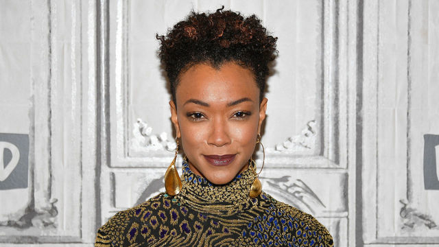 NEW YORK, NEW YORK - JANUARY 16: Sonequa Martin-Green visits Build to discuss 'Star Trek: Discovery' at Build Studio on January 16, 2019 in New York City.