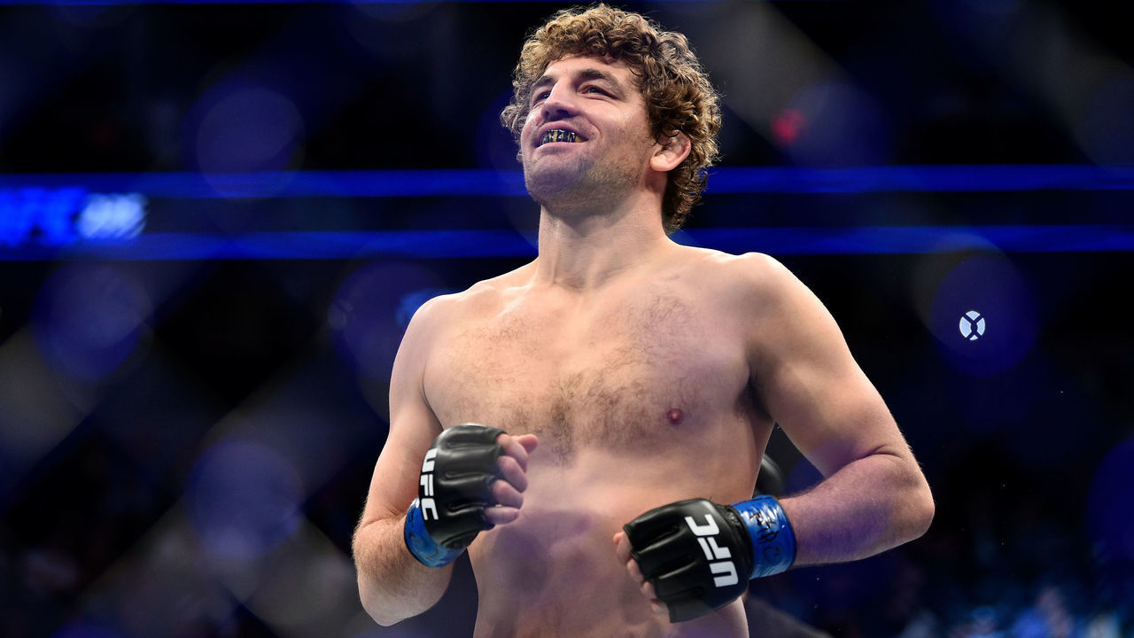 LAS VEGAS, NEVADA - MARCH 02: Ben Askren enters the Octagon prior to his welterweight bout against Robbie Lawler during the UFC 235 event at T-Mobile Arena on March 2, 2019 in Las Vegas, Nevada.