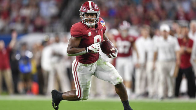 MIAMI GARDENS, FL - DECEMBER 29: Alabama running back Josh Jacobs (8) runs after a reception during the first half of the CFP Semifinal at the Orange Bowl between Alabama Crimson Tide and the Oklahoma Sooners on December 29, 2018, at Hard Rock Stadium in Miami Gardens, FL.