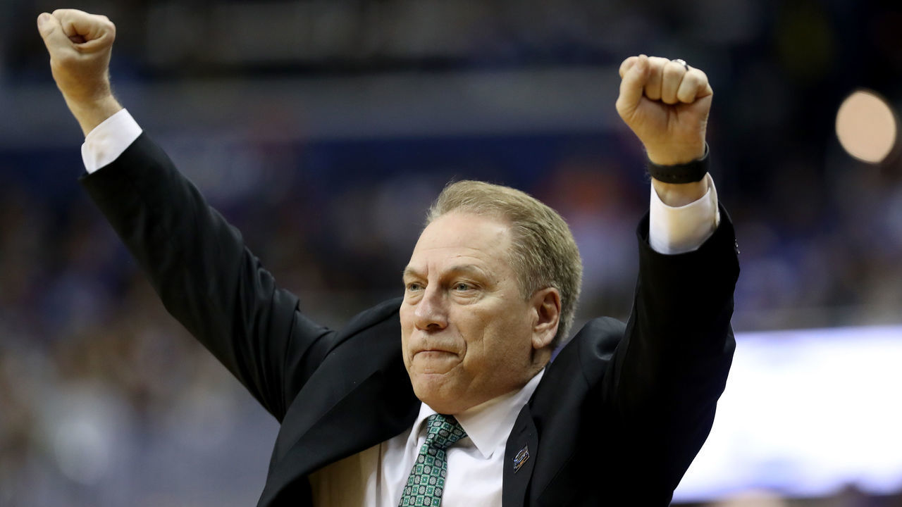 WASHINGTON, DC - MARCH 31: Head coach Tom Izzo of the Michigan State Spartans looks on against the Duke Blue Devils during the first half in the East Regional game of the 2019 NCAA Men's Basketball Tournament at Capital One Arena on March 31, 2019 in Washington, DC.