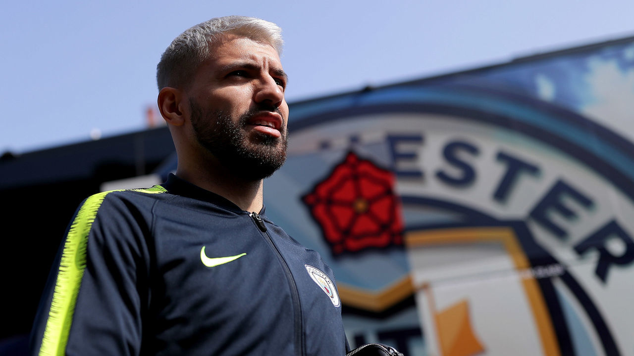 LONDON, ENGLAND - MARCH 30: Sergio Aguero of Manchester City arrives at the stadium prior to the Premier League match between Fulham FC and Manchester City at Craven Cottage on March 30, 2019 in London, United Kingdom.
