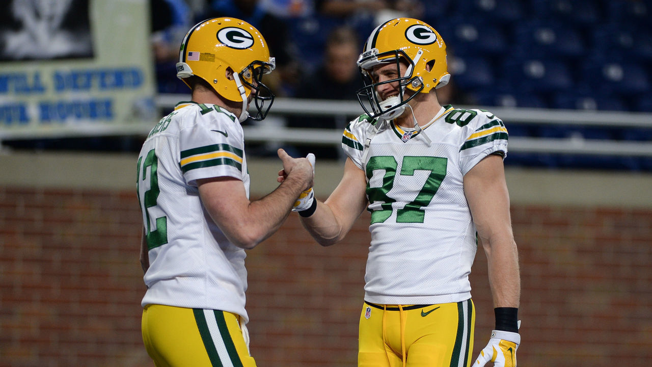 DETROIT, MI - JANUARY 01: Packers quarterback Aaron Rodgers (12) and Packers wide receiver Jordy Nelson (87) chat prior to a NFC North NFL football game between Detroit and Green Bay on January 1, 2017, at Ford Field in Detroit, MI.