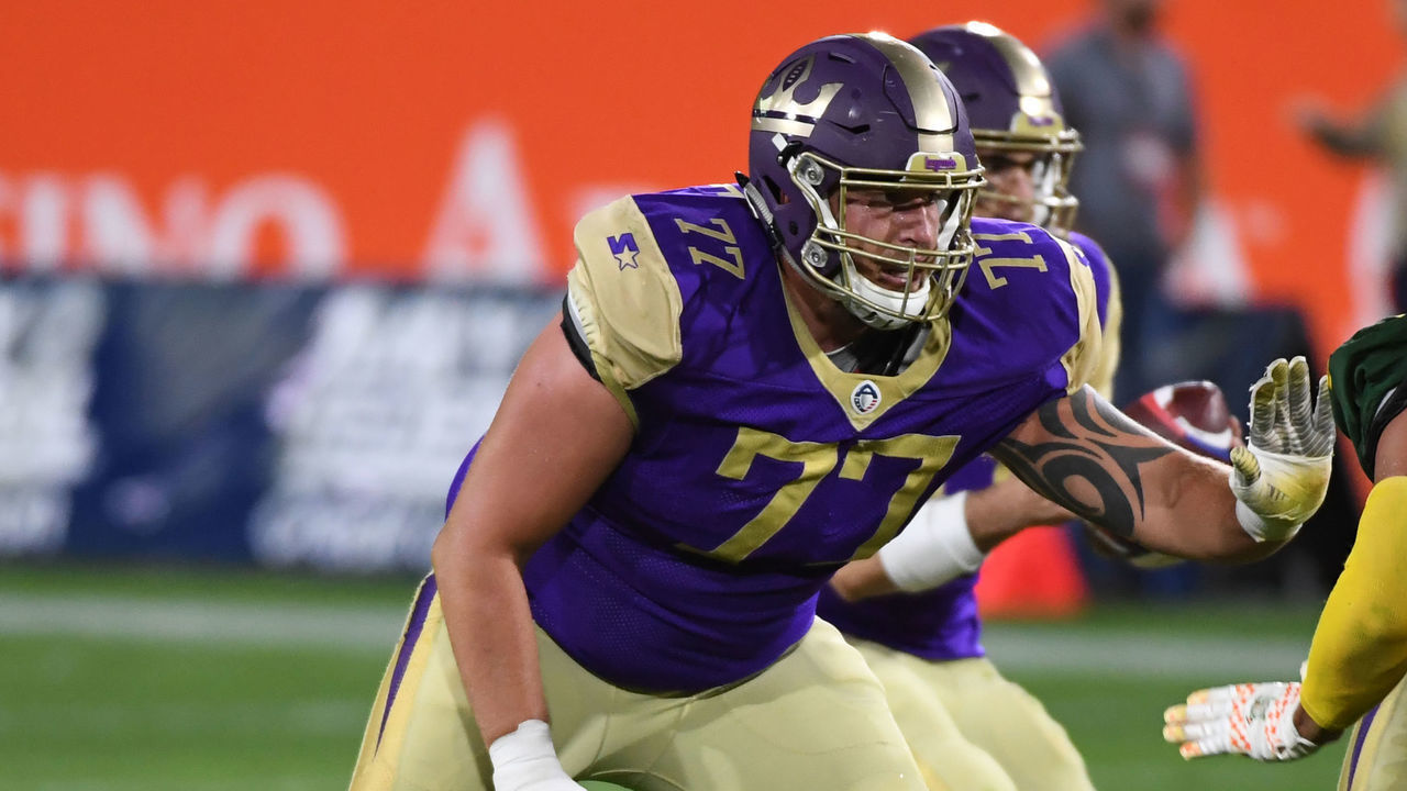 TEMPE, ARIZONA - MARCH 03: Brandon Pertile #77 of the Atlanta Legends drops into pass blocking against the Arizona Hotshots during an Alliance of American Football game at Sun Devil Stadium on March 03, 2019 in Tempe, Arizona.