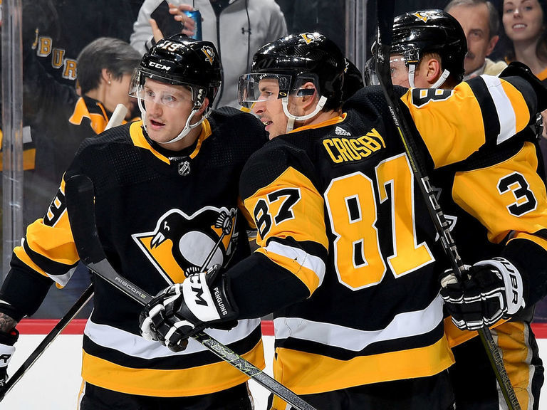 Penguins clinch 13th straight playoff berth with victory over Red Wings ...