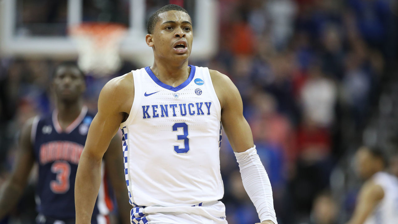 KANSAS CITY, MISSOURI - MARCH 31: Keldon Johnson #3 of the Kentucky Wildcats reacts to a play against the Auburn Tigers during the 2019 NCAA Basketball Tournament Midwest Regional at Sprint Center on March 31, 2019 in Kansas City, Missouri.
