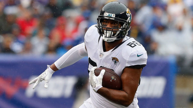 EAST RUTHERFORD, NJ - SEPTEMBER 09: (NEW YORK DAILIES OUT) Austin Seferian-Jenkins #88 of the Jacksonville Jaguars in action against the New York Giants on September 9, 2018 at MetLife Stadium in East Rutherford, New Jersey. The Jaguars defeated the Giants 20-15.