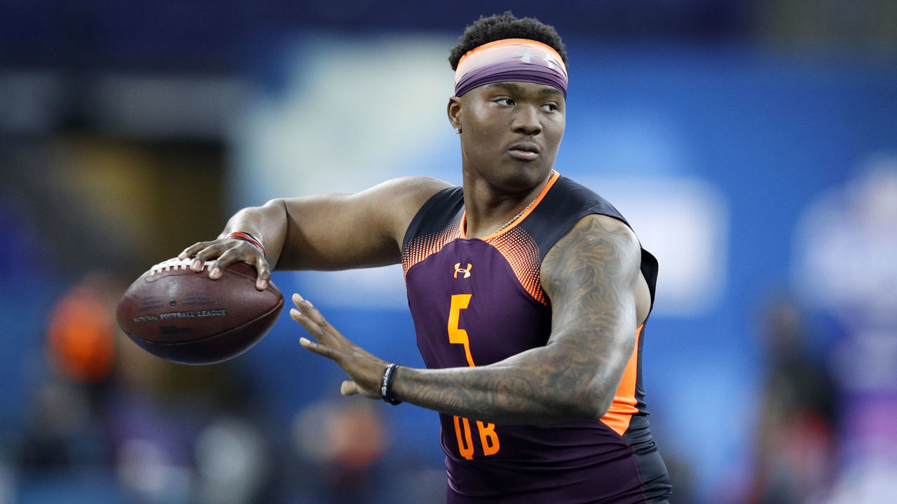 INDIANAPOLIS, IN - MARCH 02: Quarterback Dwayne Haskins of Ohio State in action during day three of the NFL Combine at Lucas Oil Stadium on March 2, 2019 in Indianapolis, Indiana.