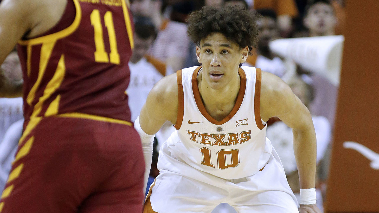 AUSTIN, TEXAS - MARCH 02: Jaxson Hayes #10 of the Texas Longhorns defends Talen Horton-Tucker #11 of the Iowa State Cyclones at The Frank Erwin Center on March 02, 2019 in Austin, Texas.