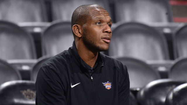 PHOENIX, AZ - DECEMBER 15: VP of Basketball Operations James Jones of the Phoenix Suns looks on before the game against the Minnesota Timberwolves on December 15, 2018 at Talking Stick Resort Arena in Phoenix, Arizona. Mandatory Copyright Notice: Copyright 2018 NBAE