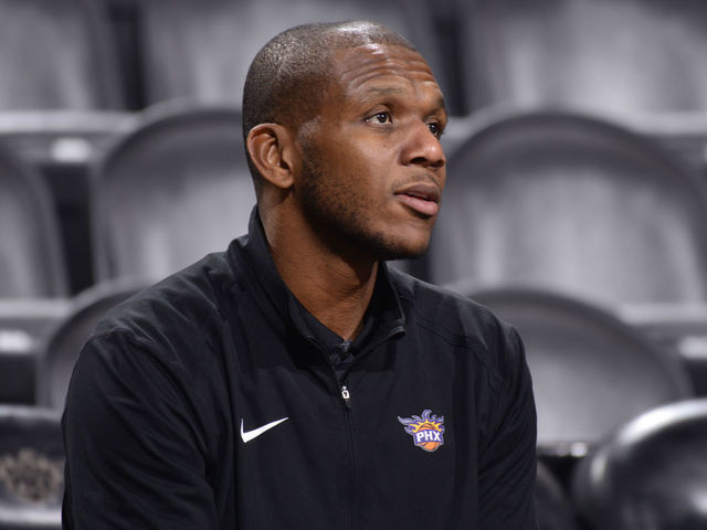 PHOENIX, AZ - DECEMBER 15: VP of Basketball Operations James Jones of the Phoenix Suns looks on before the game against the Minnesota Timberwolves on December 15, 2018 at Talking Stick Resort Arena in Phoenix, Arizona. Mandatory Copyright Notice: Copyright 2018 NBAE