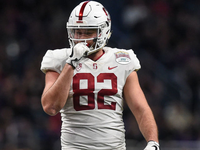SAN ANTONIO, TX - DECEMBER 28: Stanford Cardinal tight end Kaden Smith (82) gets ready for a play during the Valero Alamo Bowl between the Stanford Cardinal and the TCU Horned Frogs on December 28, 2017 at the Alamodome in San Antonio, Texas.