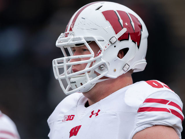 Former Badgers offensive lineman Michael Deiter selected by Miami Dolphins  in third round of NFL Draft