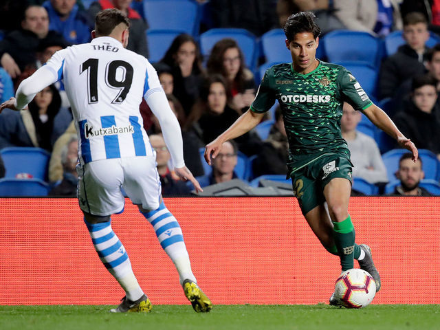 SAN SEBASTIAN, SPAIN - APRIL 4: (L-R) Theo Hernandez of Real Sociedad, Diego Lainez Leyva of Real Betis during the La Liga Santander match between Real Sociedad v Real Betis Sevilla at the Estadio Anoeta on April 4, 2019 in San Sebastian Spain