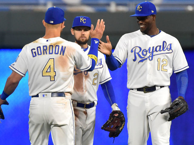 KC Royals: What should happen with Alex Gordon after 2019?