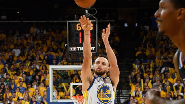 OAKLAND, CA - APRIL 13: Stephen Curry #30 of the Golden State Warriors makes a three-point shot to set the record for most career playoff three-pointers during Game One of Round One of the 2019 NBA Playoffs against the LA Clippers on April 13, 2019 at ORACLE Arena in Oakland, California. NOTE TO USER: User expressly acknowledges and agrees that, by downloading and/or using this photograph, user is consenting to the terms and conditions of Getty Images License Agreement. Mandatory Copyright Notice: Copyright 2019 NBAE