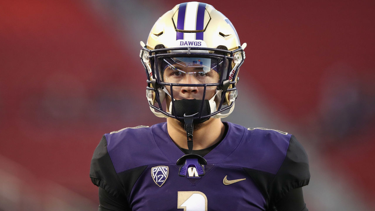 SANTA CLARA, CA - NOVEMBER 30: Byron Murphy #1 of the Washington Huskies warms up before the Pac 12 Championship game against the Utah Utes at Levi's Stadium on November 30, 2018 in Santa Clara, California.