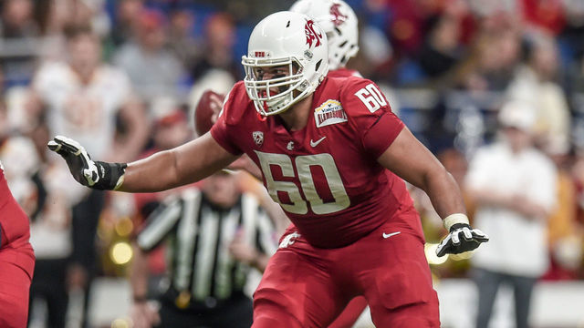 SAN ANTONIO, TX - DECEMBER 28: Washington State Cougars offensive lineman Andre Dillard (60) looks to make a block during the Alamo Bowl between the Washington State Cougars and Iowa State Cyclones on December 28, 2018 at the Alamodome in San Antonio, Texas.