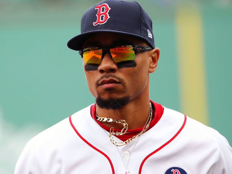 Report: Padres, Red Sox have discussed potential Mookie Betts trade