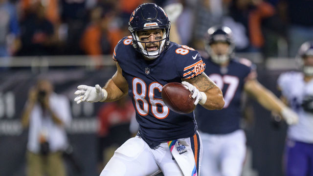 CHICAGO, IL - OCTOBER 09: Chicago Bears tight end Zach Miller (86) celebrates in the end zone after a touchdown reception in the 4th quarter during an NFL football game between the Minnesota Vikings and the Chicago Bears on October 09, 2017, at Soldier Field in Chicago, IL.