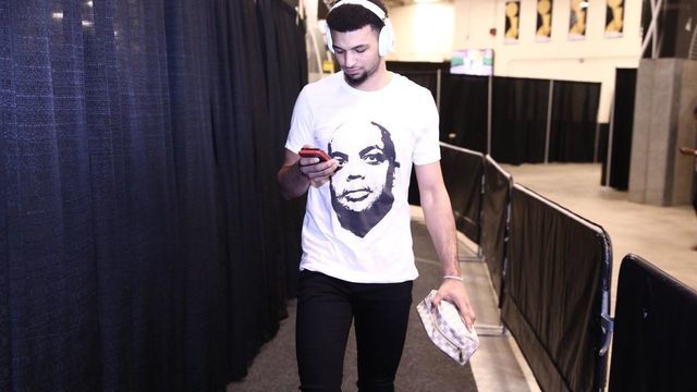 Nuggets' Murray dons Charles Barkley shirt in response to criticism