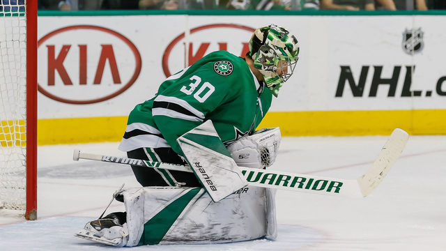 DALLAS, TX - MARCH 21: Dallas Stars goaltender Ben Bishop (30) makes the save during the game between the Dallas Stars and the Colorado Avalanche on March 21, 2019 at the American Airlines Center in Dallas, Texas.