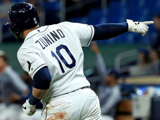 Mike Zunino hits year's 1st homer after son's birth