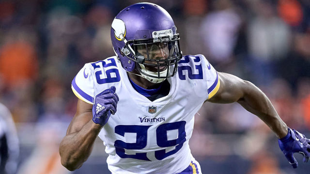 CHICAGO, IL - NOVEMBER 18: Minnesota Vikings cornerback Xavier Rhodes (29) battles in action during a NFL game between the Chicago Bears and the Minnesota Vikings on November 18, 2018 at Soldier Field, in Chicago, Illinois.