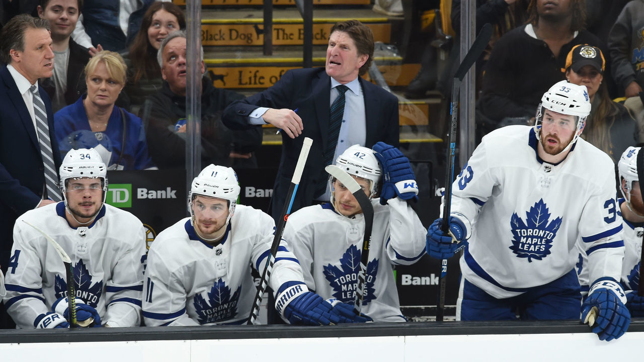 BOSTON, MA - APRIL 23: Head Coach Mike Babcock of the Toronto Maple Leafs yells from the bench during the third period against the Boston Bruins in Game Seven of the Eastern Conference First Round during the 2019 NHL Stanley Cup Playoffs at the TD Garden on April 23, 2019 in Boston, Massachusetts.