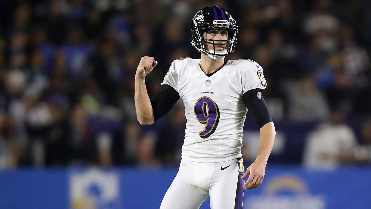 CARSON, CA - DECEMBER 22: Justin Tucker #9 of the Baltimore Ravens reacts after successfully kicking a 56 yard field goal during the second half of a game agains the Los Angeles Chargers at StubHub Center on December 22, 2018 in Carson, California.