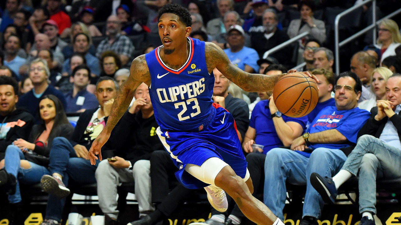 LOS ANGELES, CA - MARCH 31: Lou Williams #23 of the Los Angeles Clippers takes the ball down court in the game against the Memphis Grizzlies at Staples Center on March 31, 2019 in Los Angeles, California. NOTE TO USER: User expressly acknowledges and agrees that, by downloading and/or using this photograph, user is consenting to the terms and conditions of the Getty Images License Agreement