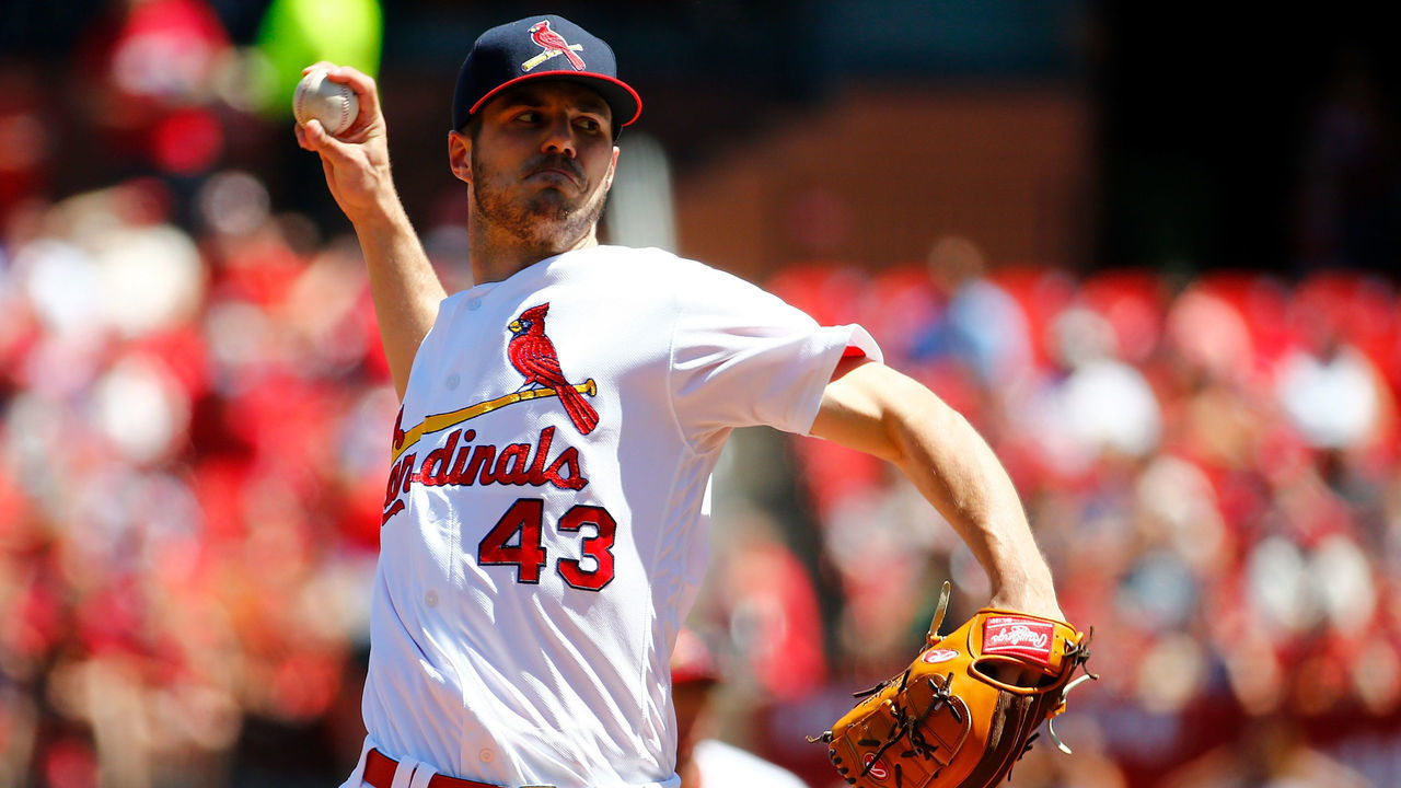 ST. LOUIS, MO - APRIL 21: Dakota Hudson #43 of the St. Louis Cardinals delivers a pitch against the New York Mets in the second inning at Busch Stadium on April 21, 2019 in St. Louis, Missouri.
