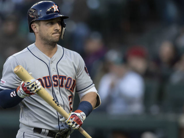 Astros' Alex Bregman responds to Trevor Bauer's tweet