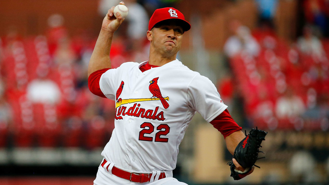 ST. LOUIS, MO - APRIL 10: Jack Flaherty #22 of the St. Louis Cardinals pitches against the Los Angeles Dodgers in the first inning at Busch Stadium on April 10, 2019 in St. Louis, Missouri.