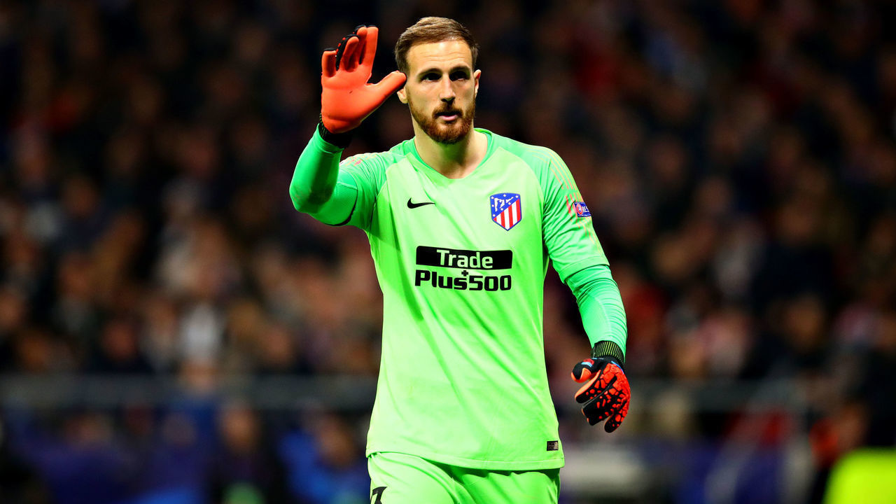 MADRID, SPAIN - FEBRUARY 20: Jan Oblak of Club Atletico de Madrid looks on during the UEFA Champions League Round of 16 First Leg match between Club Atletico de Madrid and Juventus at Estadio Wanda Metropolitano on February 20, 2019 in Madrid, Spain.